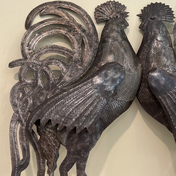 Decorative Metal Roosters - Picture 2 of 4